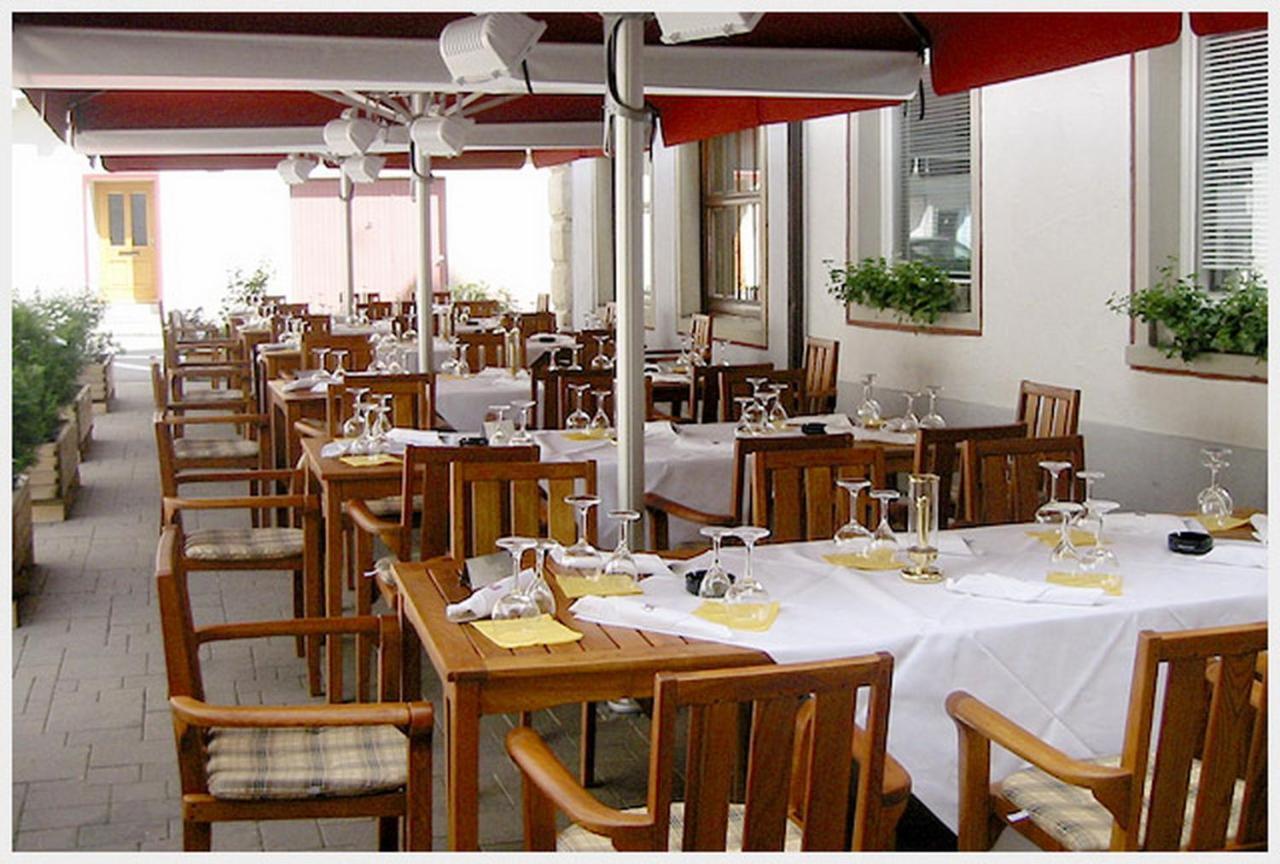 Hotel-Restaurant Ochsen Блаубойрен Экстерьер фото